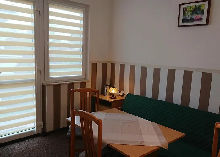 Ogrodowe Zacisze 民宿 *