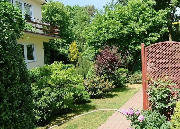 Ogrodowe Zacisze Jastrzębia Góra